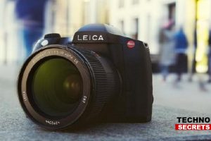 Leica Launches High-end Compact Camera In India