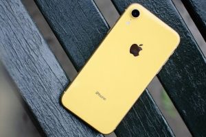 Apple Offering Free Replacement For Faulty iPhone XS, XS Max, and iPhone XR Smart Battery Cases