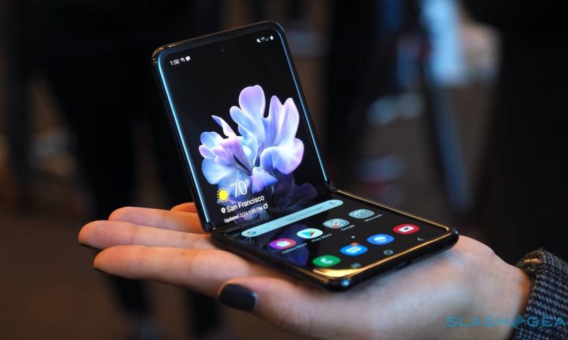 Samsung Revealed Galaxy Z Flip: Its Second Foldable Smartphone